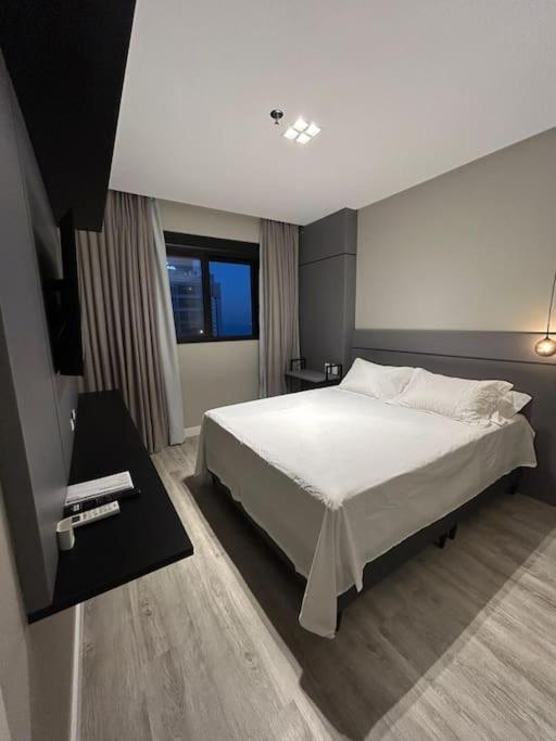 Flat 1609 Infinity Tower Apartment อิตาเปมา ภายนอก รูปภาพ